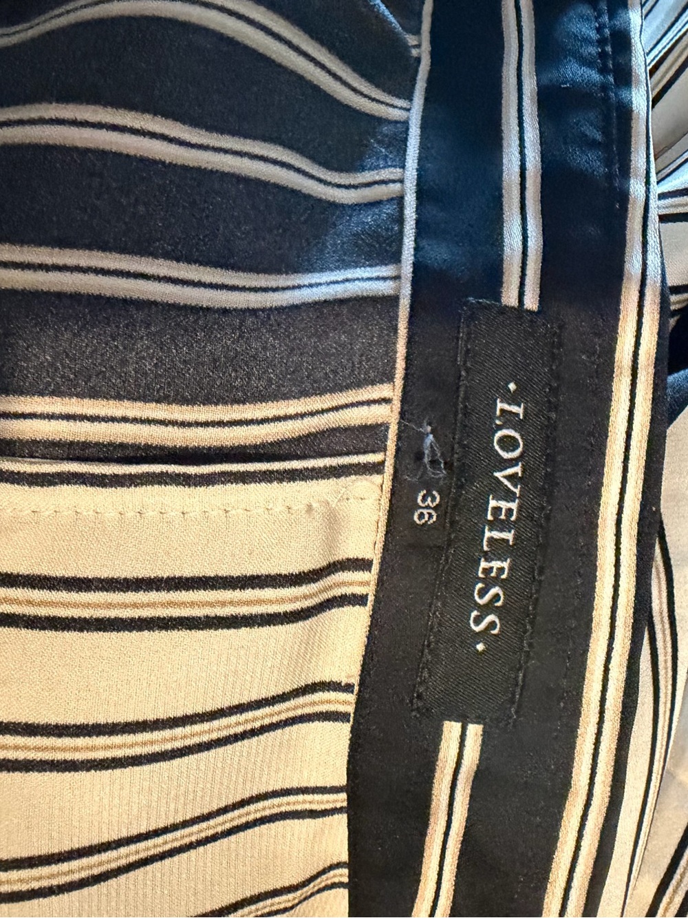 Two-Tone Striped Long Sleeve Shirt Dress with Waist Tie Black & White w/Pockets - Picture 9 of 9